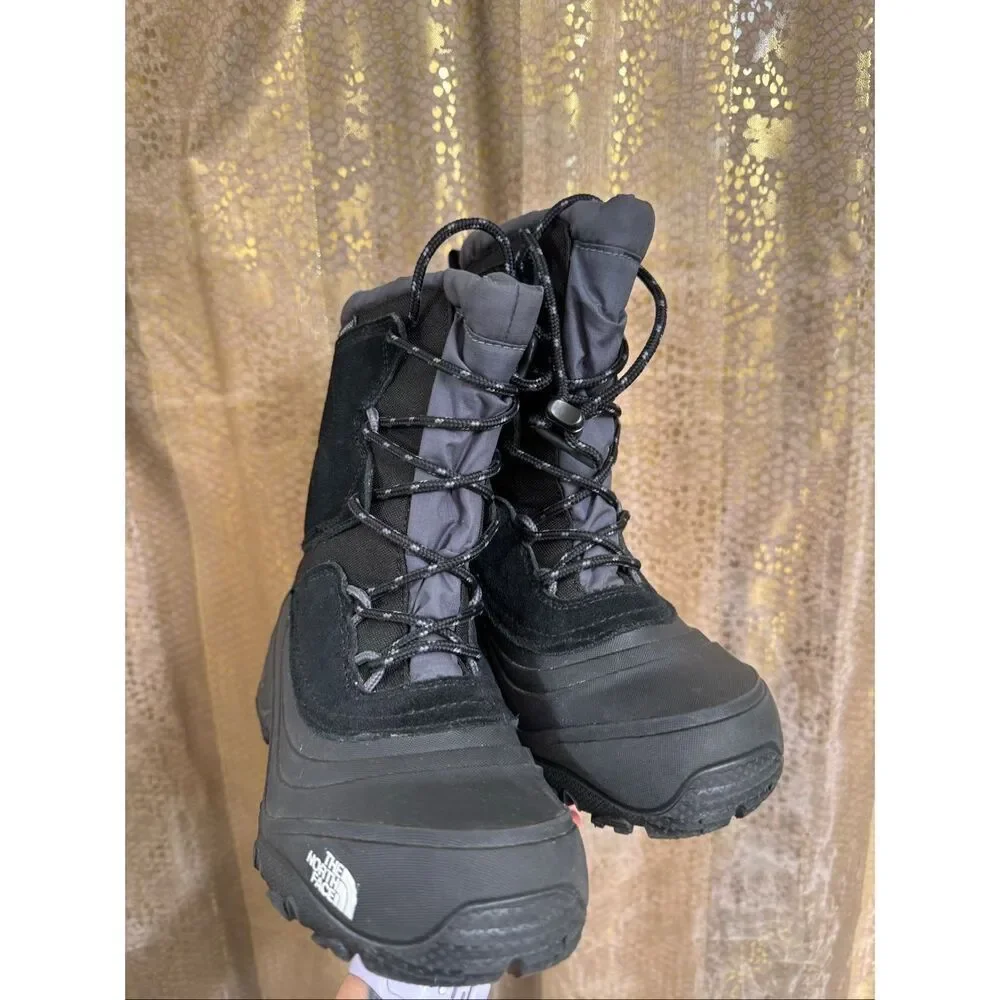 The North Face Big Kids' Alpenglow V Waterproof Boots Black Gray Snow 1